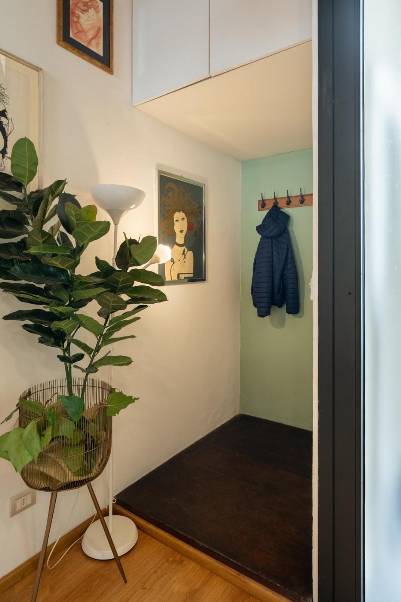 Via Cimabue 8B - Florence Charming Apartments - Metropolitan Loft In Florence - 20 Minute Walk To City Center - Excellent Base For Exploring - Less Than 5 Minute Walk To The Supermarket - Amazing Bakery On The Corner Exterior photo